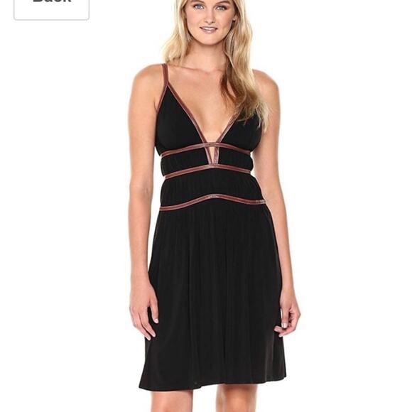 BCBGMaxAzria Dresses & Skirts - Bcbgmaxazria “Lillie” V-Neck Strap Detail  knit Dress Black Size 10 BNWOT